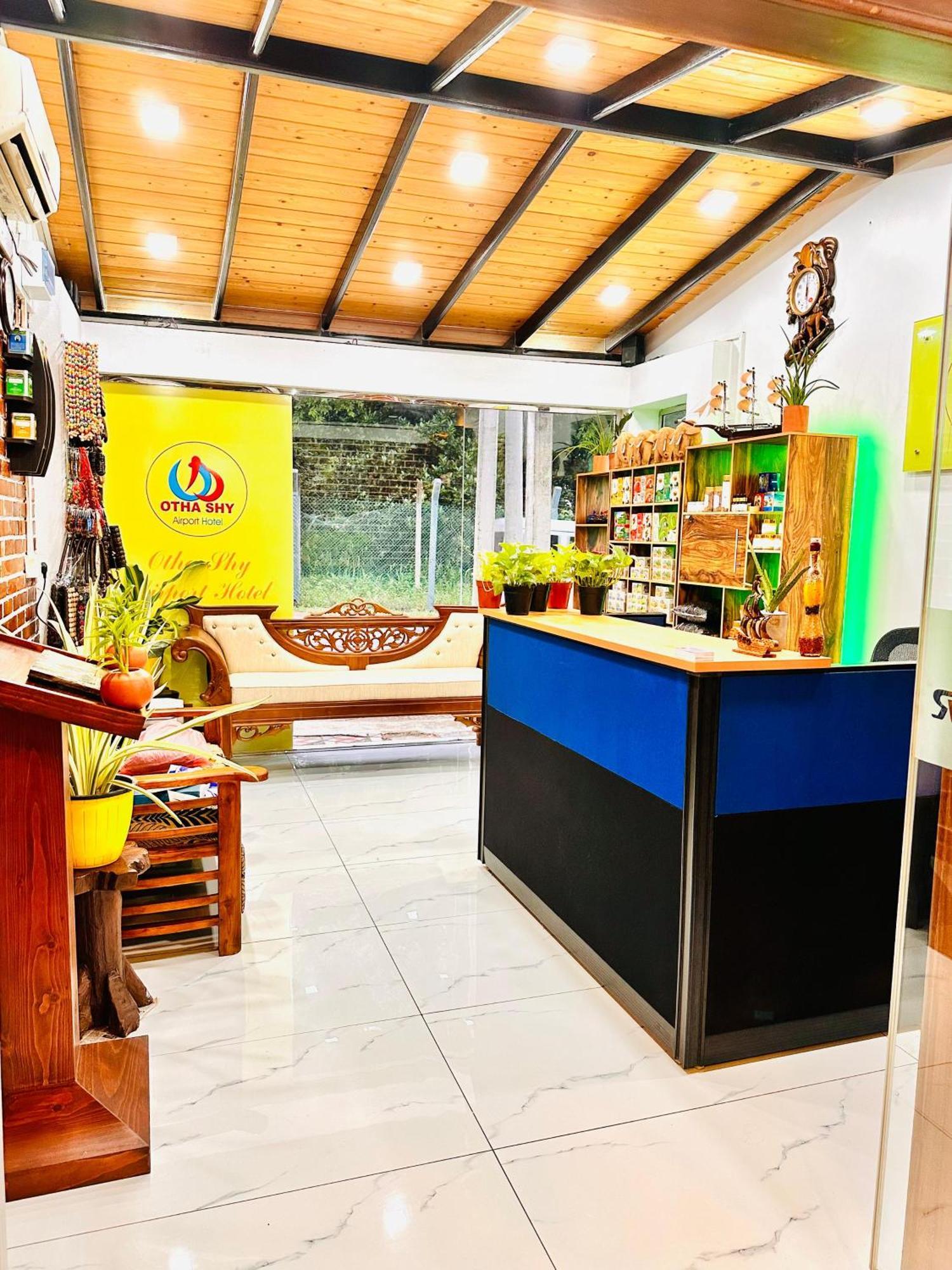 Otha Shy Airport Transit Hotel Katunayaka Ngoại thất bức ảnh